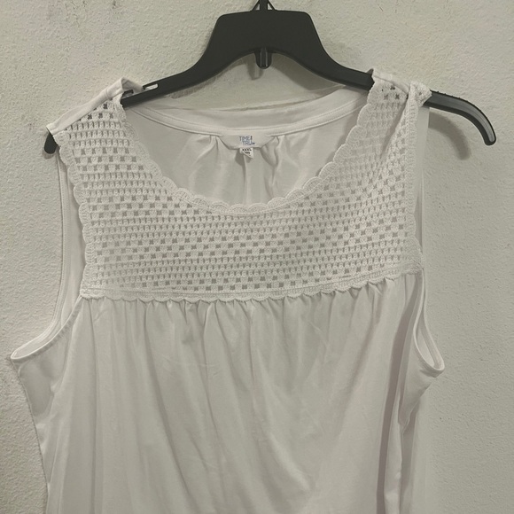 Time and Tru White Crochet Sleeveless Top | Women’s Plus 2X - Picture 1 of 15